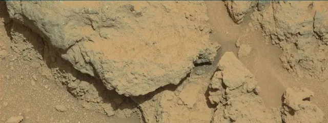 Sol 392: Mast Camera (Mastcam)
