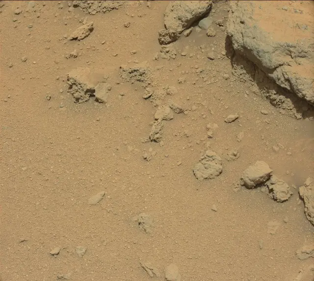 Sol 392: Mast Camera (Mastcam)