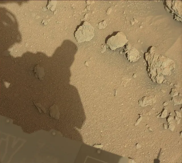 Sol 392: Mast Camera (Mastcam)