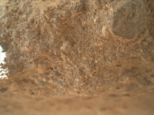 Sol 394: Mars Hand Lens Imager (MAHLI)