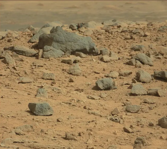 Sol 395: Mast Camera (Mastcam)