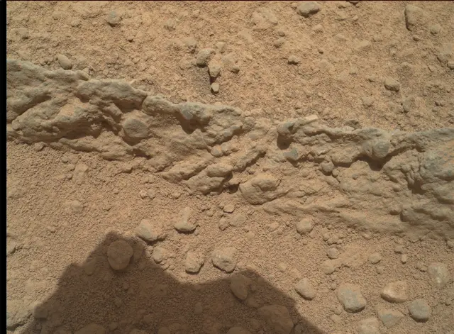 Sol 398: Mars Hand Lens Imager (MAHLI)