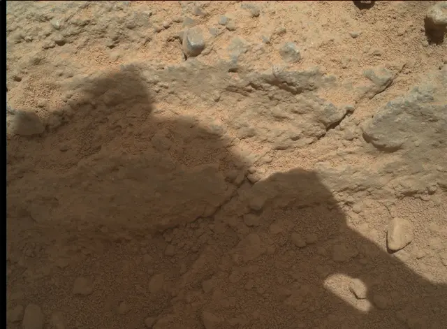 Sol 398: Mars Hand Lens Imager (MAHLI)