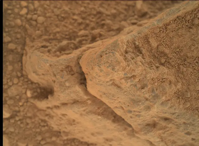 Sol 398: Mars Hand Lens Imager (MAHLI)