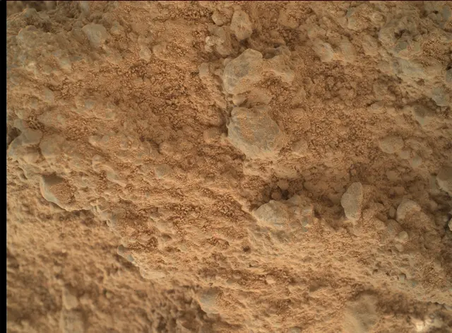 Sol 399: Mars Hand Lens Imager (MAHLI)