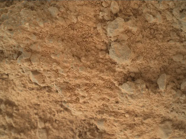Sol 399: Mars Hand Lens Imager (MAHLI)