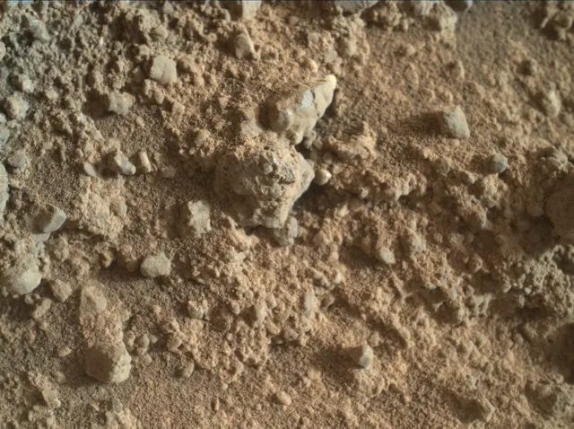 Sol 400: Mars Hand Lens Imager (MAHLI)