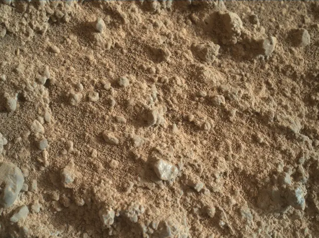 Sol 400: Mars Hand Lens Imager (MAHLI)