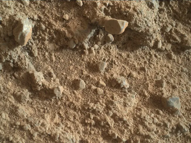 Sol 400: Mars Hand Lens Imager (MAHLI)