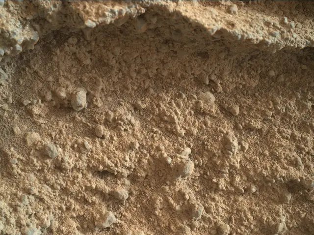 Sol 400: Mars Hand Lens Imager (MAHLI)
