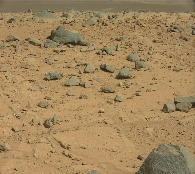 Sol 401: Mast Camera (Mastcam)