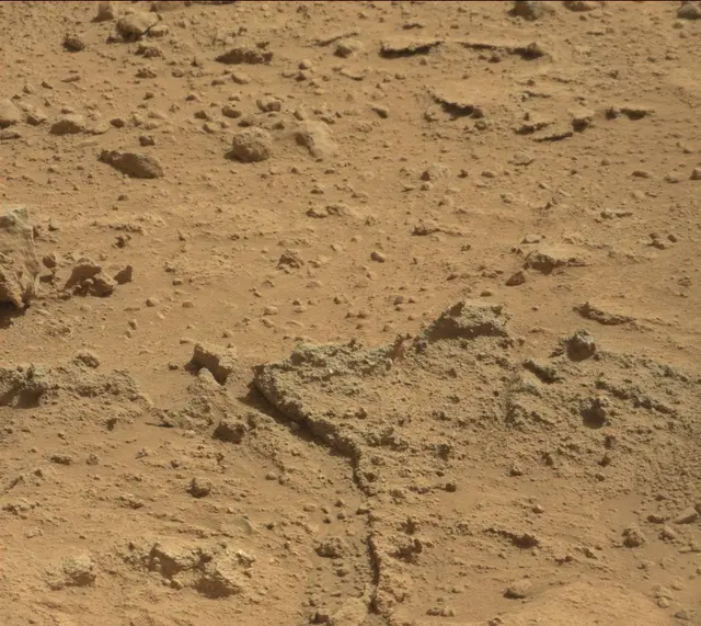 Sol 401: Mast Camera (Mastcam)