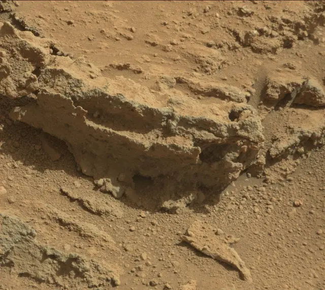 Sol 401: Mast Camera (Mastcam)