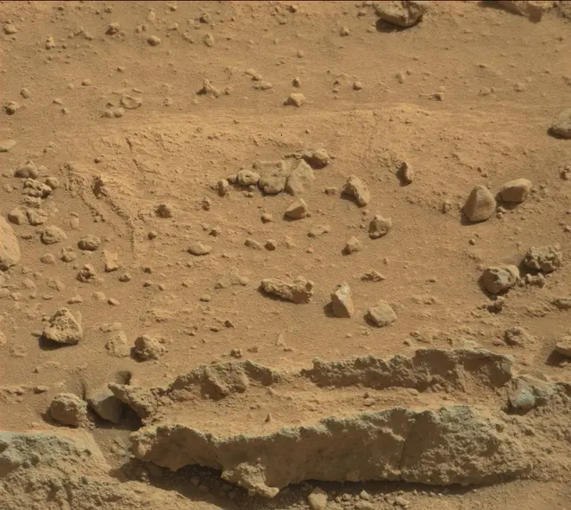 Sol 401: Mast Camera (Mastcam)