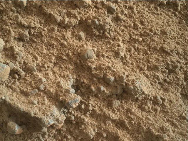 Sol 401: Mars Hand Lens Imager (MAHLI)
