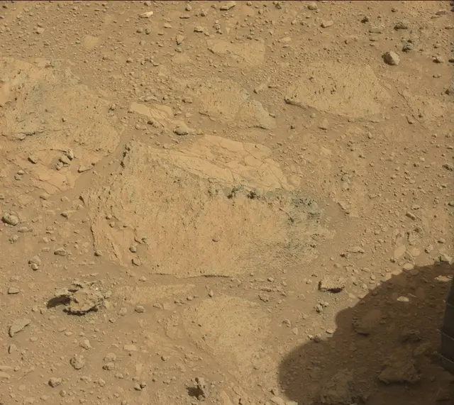 Sol 402: Mast Camera (Mastcam)