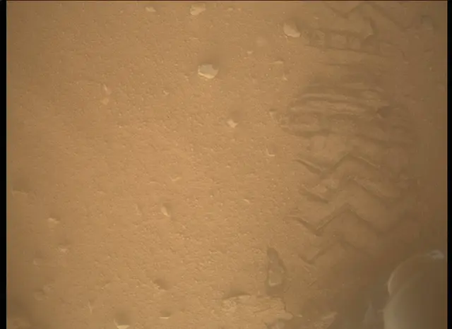 Sol 402: Mars Descent Imager (MARDI)