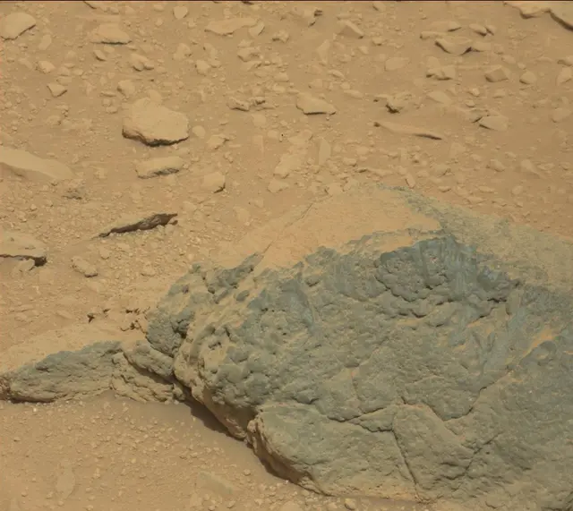 Sol 404: Mast Camera (Mastcam)