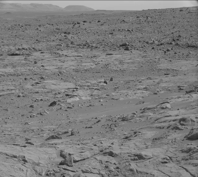Sol 412: Mast Camera (Mastcam)