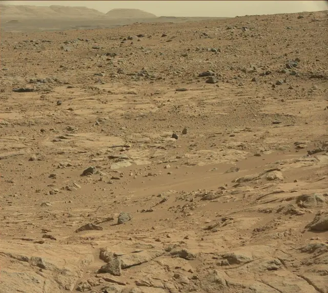 Sol 412: Mast Camera (Mastcam)