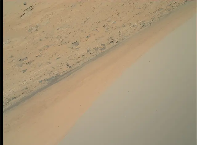 Sol 412: Mars Hand Lens Imager (MAHLI)