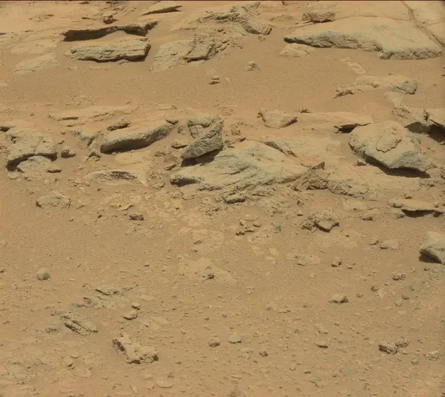 Sol 413: Mast Camera (Mastcam)