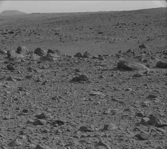 Sol 426: Mast Camera (Mastcam)