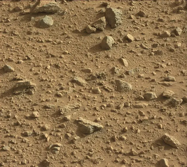 Sol 426: Mast Camera (Mastcam)