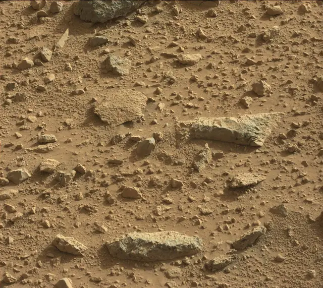Sol 426: Mast Camera (Mastcam)