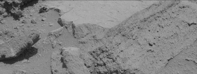 Sol 429: Mast Camera (Mastcam)