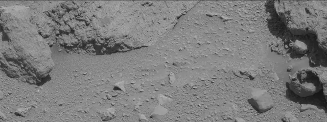 Sol 429: Mast Camera (Mastcam)