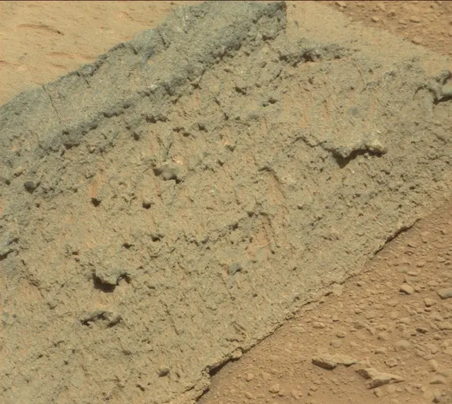 Sol 429: Mast Camera (Mastcam)