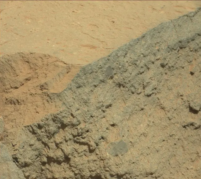Sol 429: Mast Camera (Mastcam)