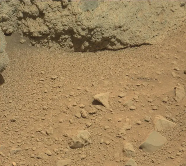 Sol 429: Mast Camera (Mastcam)