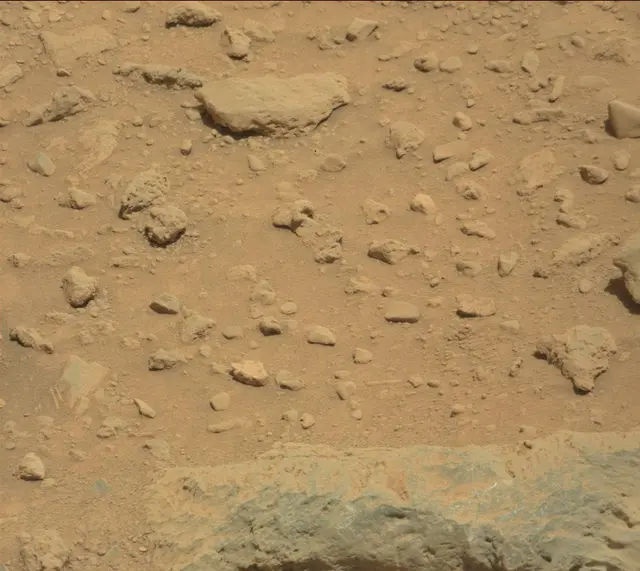 Sol 429: Mast Camera (Mastcam)