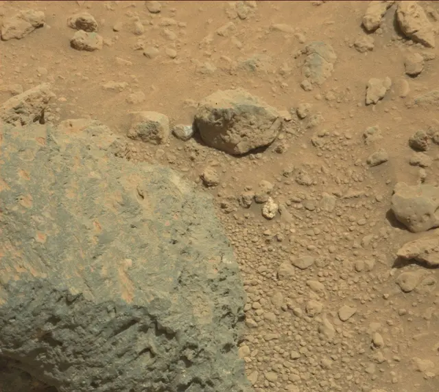 Sol 429: Mast Camera (Mastcam)