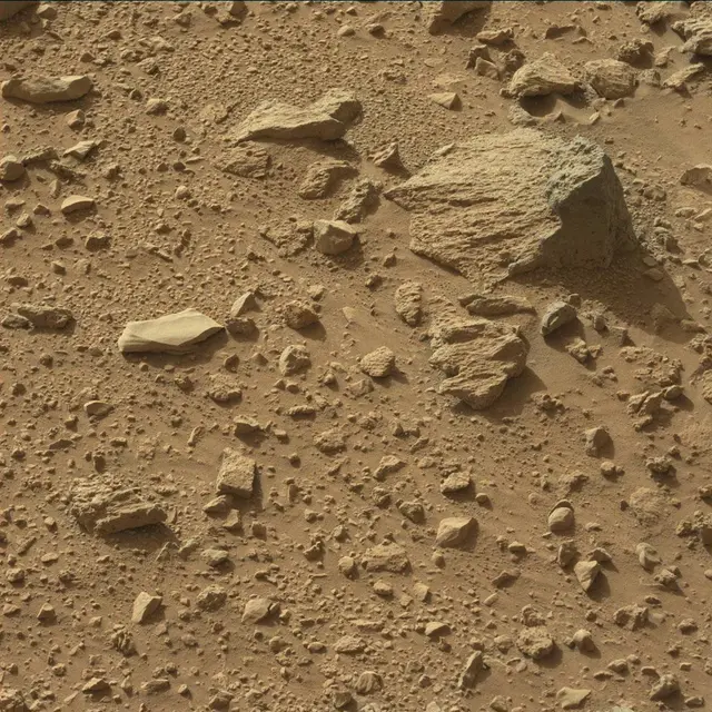 Sol 430: Mast Camera (Mastcam)