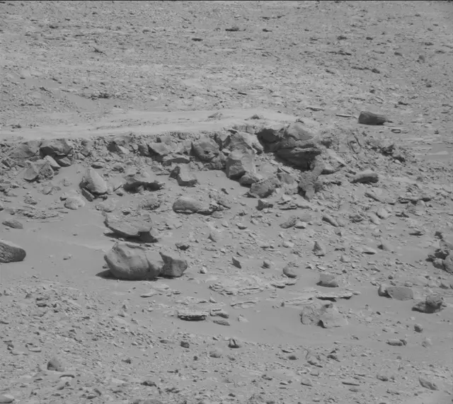 Sol 431: Mast Camera (Mastcam)