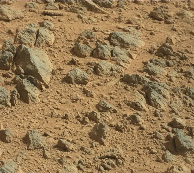 Sol 435: Mast Camera (Mastcam)