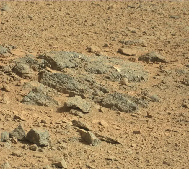 Sol 435: Mast Camera (Mastcam)