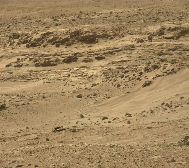Sol 435: Mast Camera (Mastcam)