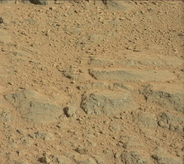 Sol 437: Mast Camera (Mastcam)