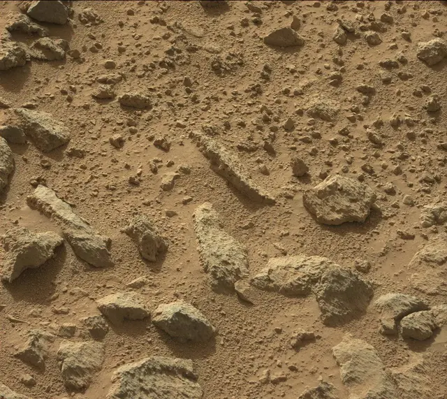 Sol 437: Mast Camera (Mastcam)