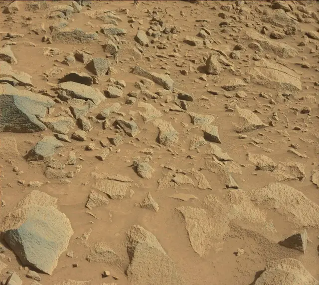 Sol 438: Mast Camera (Mastcam)