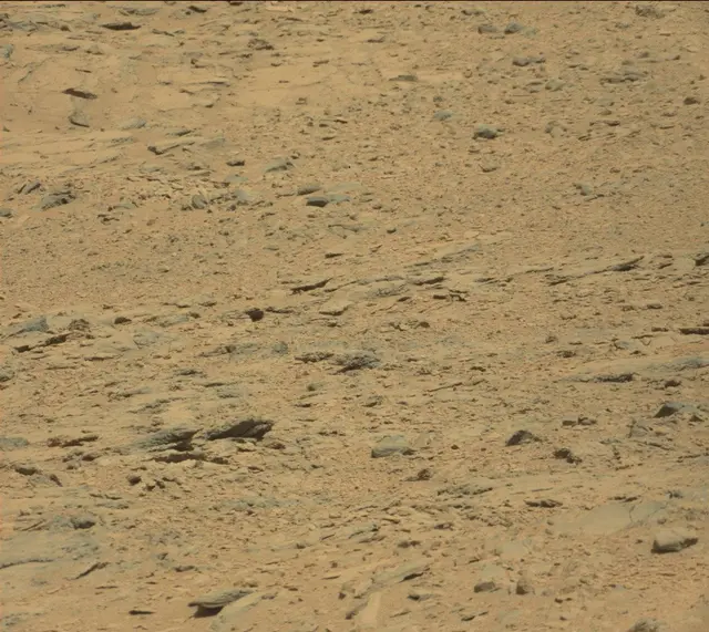 Sol 438: Mast Camera (Mastcam)