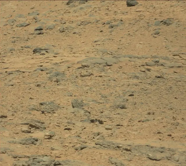 Sol 438: Mast Camera (Mastcam)