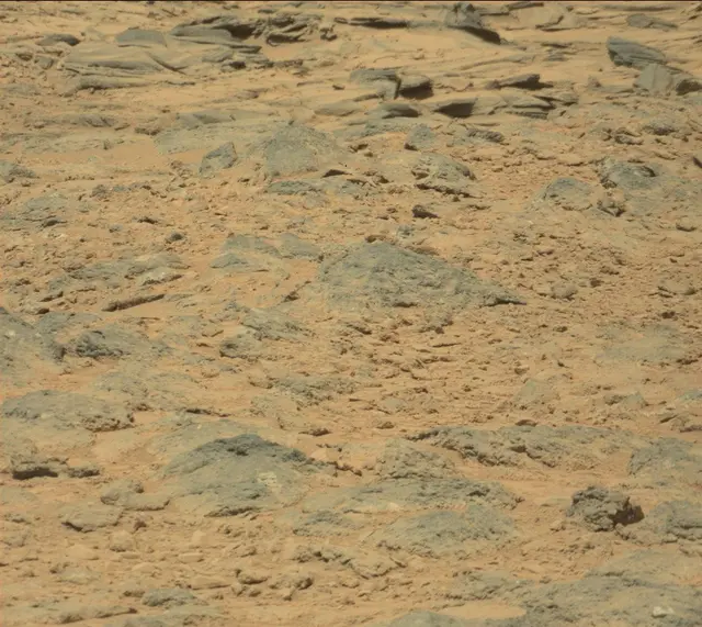 Sol 438: Mast Camera (Mastcam)