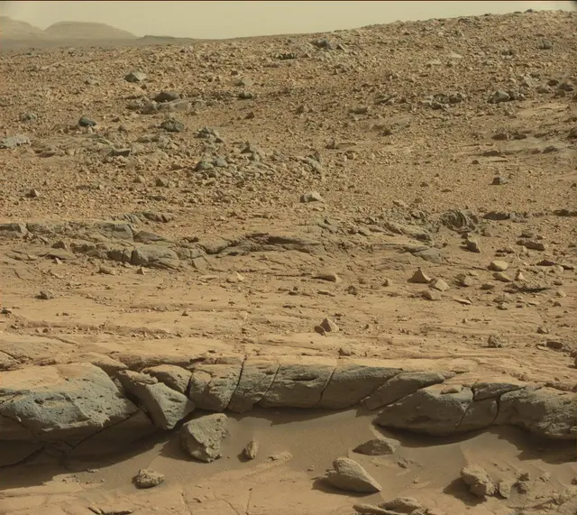 Sol 439: Mast Camera (Mastcam)