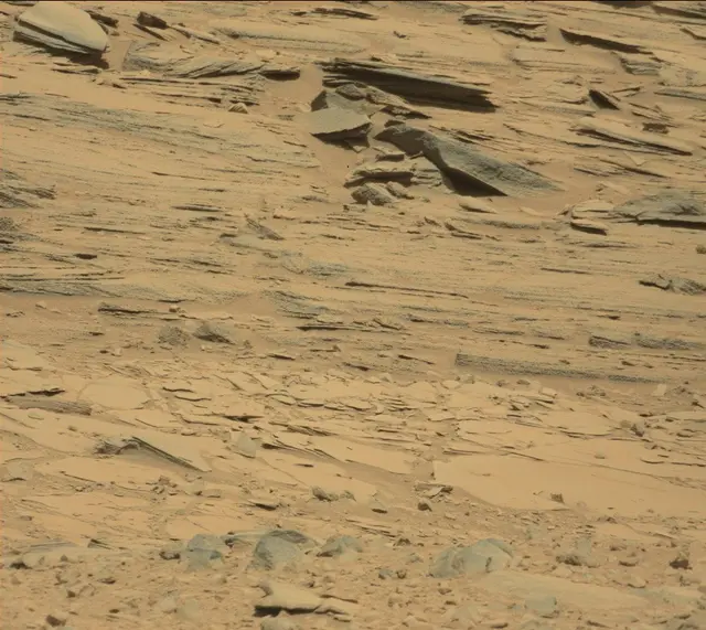 Sol 439: Mast Camera (Mastcam)