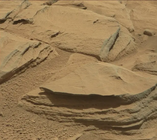 Sol 439: Mast Camera (Mastcam)